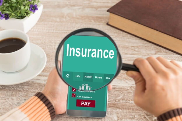 Digitalization of Payments in The Insurance Sector – What It Means for You